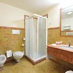 Roxy Plaza 4* Soave (Verona)