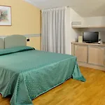Hotel Roxy Plaza 4*