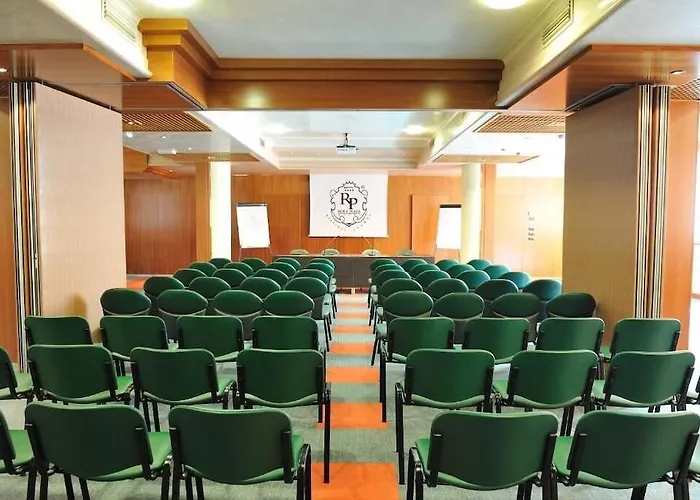 Hotell Roxy Plaza Soave (Verona)