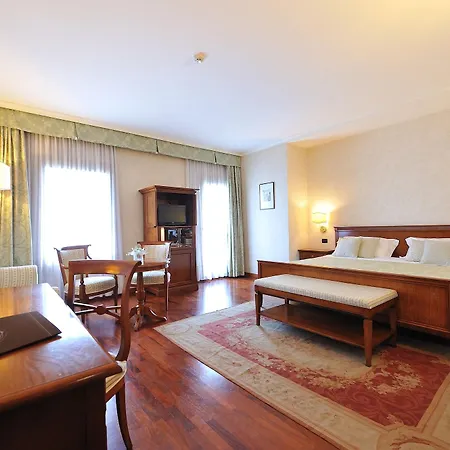 Roxy Plaza Hotel Soave (Verona)