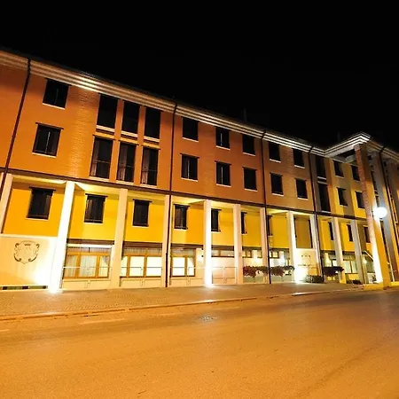 Hotel Roxy Plaza