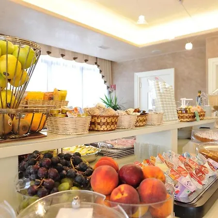 Roxy Plaza Hotel
