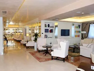Hotel Roxy Plaza