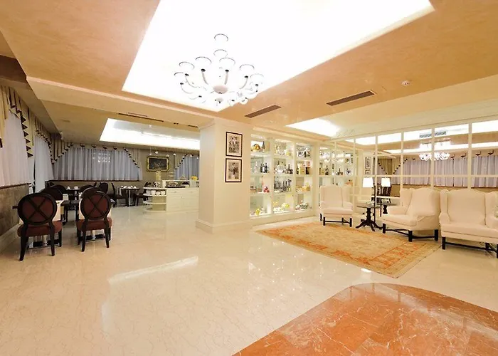 Roxy Plaza 4* 소아베